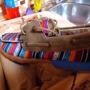 Women's shoes brand new